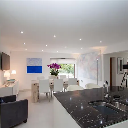 Semesterbostad The Arthouse *